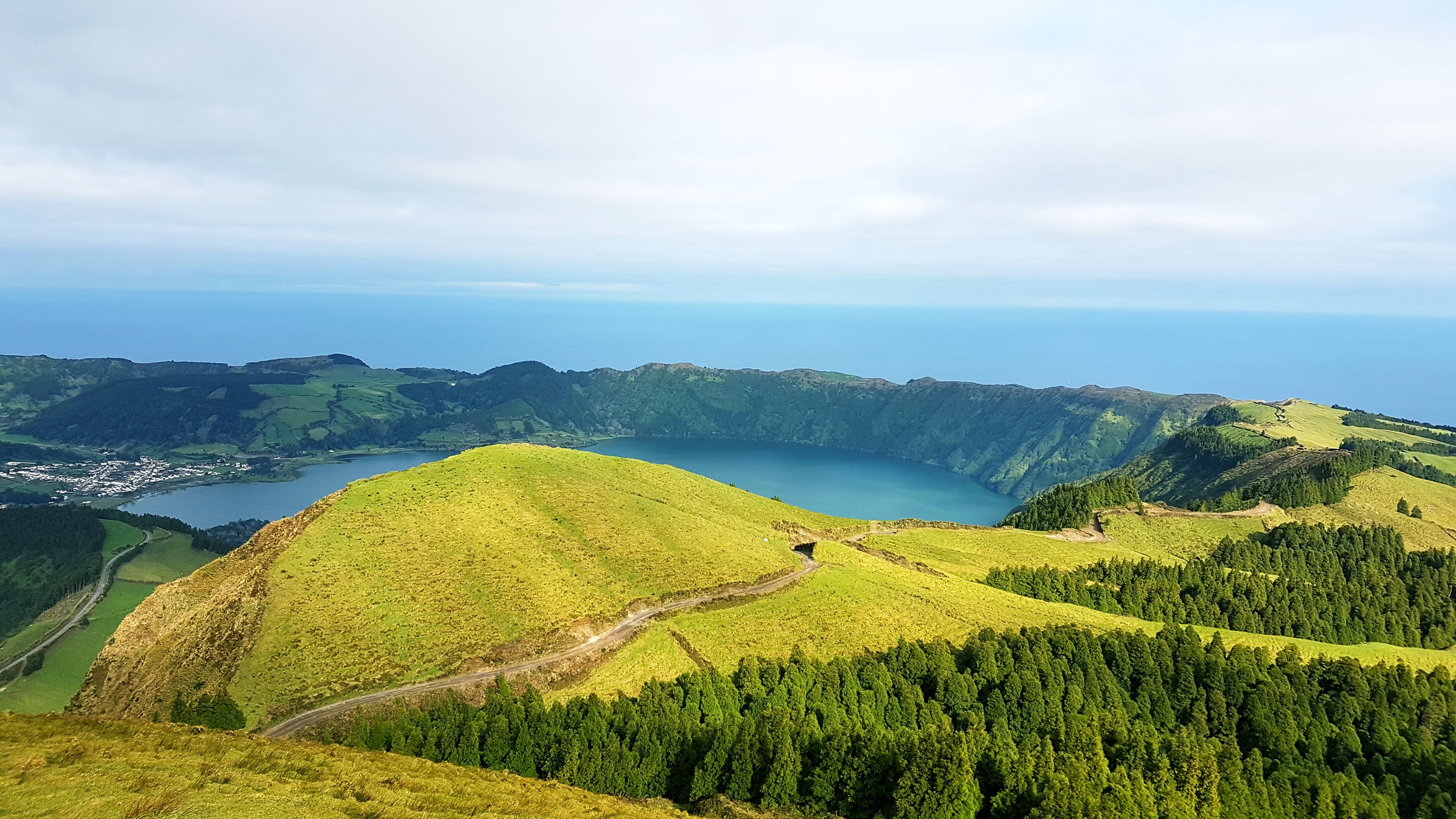 Read more about the article 10 REASONS TO VISIT AZORES